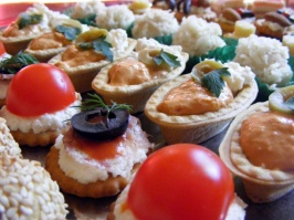 Ketering Hand made sitni kolači