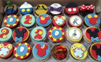 Cupcakes sa likovima iz crtanih filmova