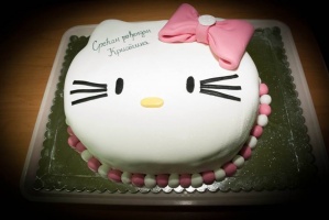 ketering na radost - torta hello kitty